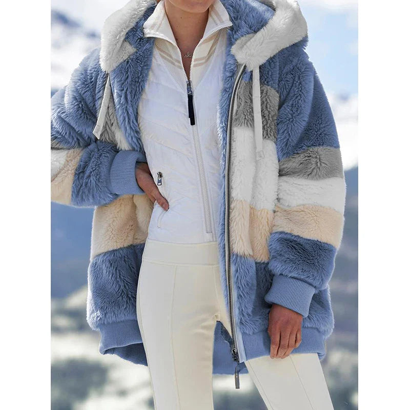 Charlotte | Premium warme Jacke mit Kapuze