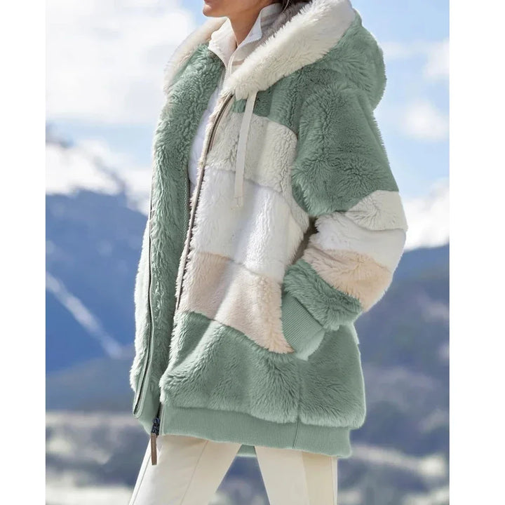 Hazel | Oversized-Jacke mit Kapuze, Taschen und Reißverschluss