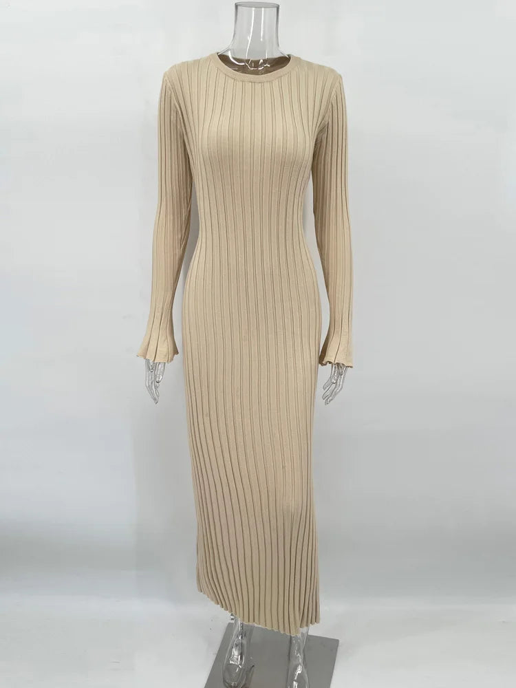 Caroline | Geripptes Maxikleid