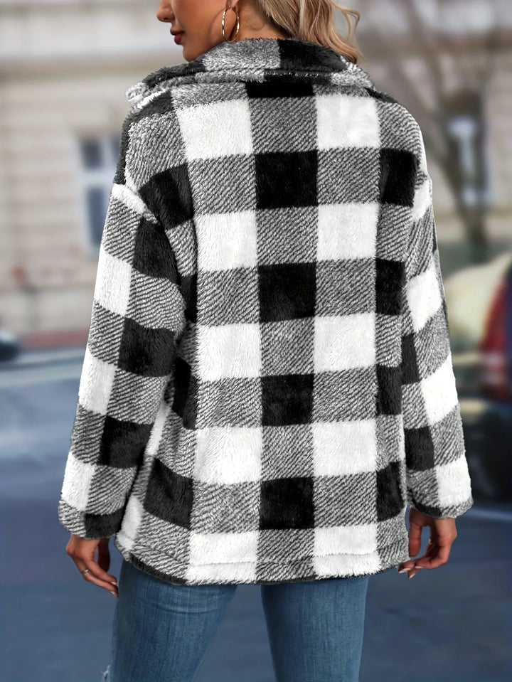 Carla | Lässige karierte Jacke