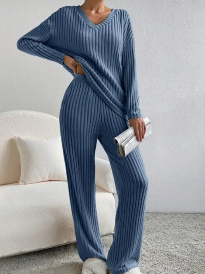 Orletta | Bequeme Lounge-Set mit V-Ausschnitt