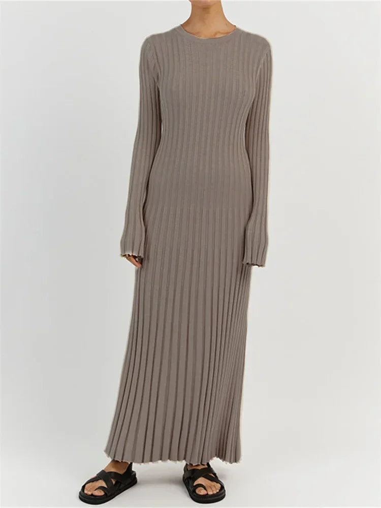 Caroline | Geripptes Maxikleid