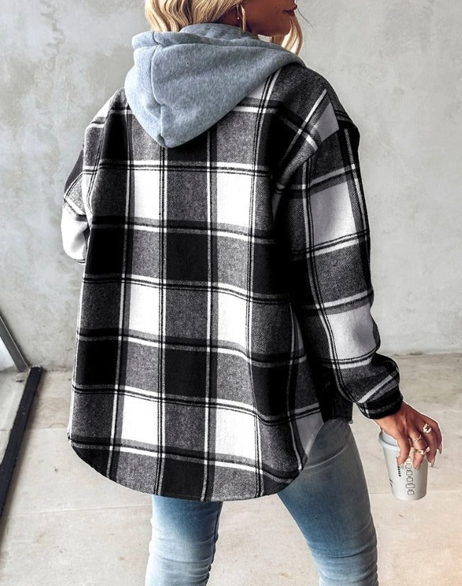 Jasmin | Moderne karierte Jacke